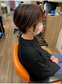 耳かけショートヘア
