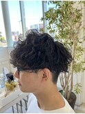 ふわっとした刈り上げマッシュ波巻きパーマ