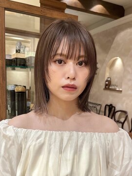 ビュートリアム265(BEAUTRIUM 265) ラベンダーベージュ ハイライト ダブルカラー 姫カットロブ ボブ