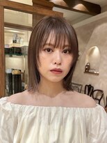 ビュートリアム265(BEAUTRIUM 265) ラベンダーベージュ ハイライト ダブルカラー 姫カットロブ ボブ