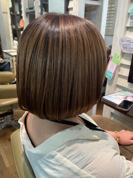 TJ天気予報 5コ 天白店 「ビフォーアフターあり」丸みボブ「縮毛矯正」