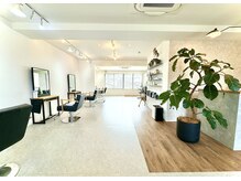 SIFTERSの開放的な店内、一つ一つの施術のこだわりをご紹介します!【武庫之荘/塚口/伊丹/西宮北口】