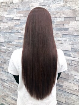 ルッソ 白浜店(LUSSO)の写真/【白浜/定休日なし】ツヤ感向上・柔らかな質感を髪に与えます。しっかりストレート～ふんわりまで自由自在!