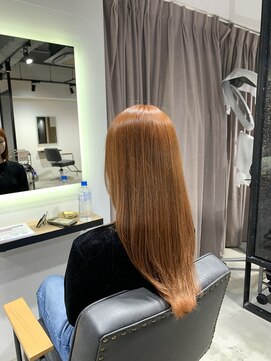 アリーズ シブヤ(ALLYS shibuya) オレンジブラウンカラー