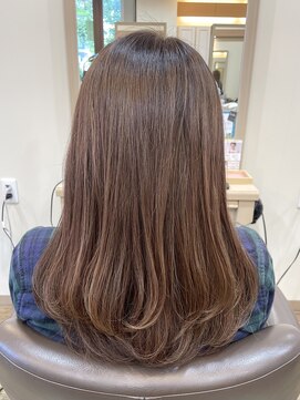 アルターリール(aL ter Rire) ホワイトブロンド/外ハネボブ/美髪/ワイドバング[鎌取］中村