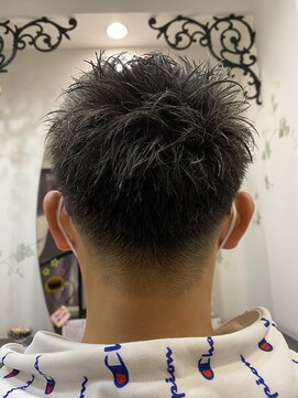 シェリー(Cherie) 刈り上げショート