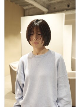 ネロ フタコタマガワ(NERO FUTAKOTAMAGAWA) 【兼子 未来】すっきりレイヤーボブ