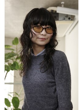 ニーム 栄(nimes) kaon　ロングレイヤーパーマ　顔まわりレイヤー