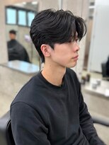 オルカ(ORCA)&nbsp;ニュアンスパーマ　センターパート　韓国ヘア　メンズ　南川聖華