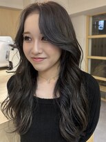 フルリール(fleurir)&nbsp;顔まわりレイヤー/ハッシュカット/バタフライレイヤー