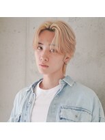 NYNY MEN 桂店【メンズサロン/メンズカット/メンズパーマ】【11/1OPEN(予定)】&nbsp;コンマバンク×センターパート×ハイトーン