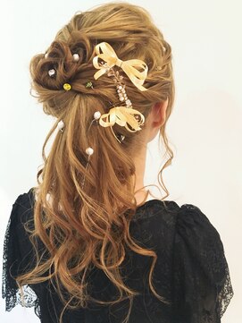ヘアメイク エンカレッジ(HAIR MAKE encourage) ☆アレンジポニースタイル☆