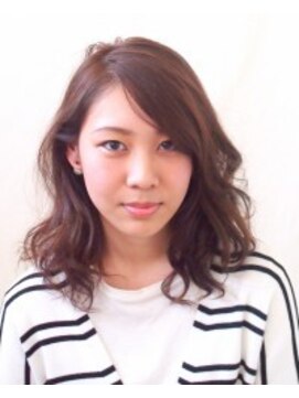 ル・チェ(LU.CE) ミディアム