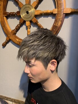 バーバー スタジオ ラフテル(Barber Studio RAFTEL) マットアッシュ最高!フェザーマッシュ ソフトツーブロック