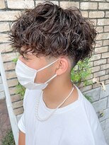 フェード ツーブロック 刈り上げ ツイスパ【山岸】