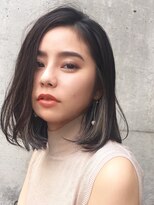 ラス トーキョー(LAS TOKYO)&nbsp;グレージュインナーカラー×大人ボブ/ショートボブ