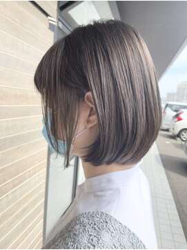 コエ(COE) 自然な艶髪ボブ