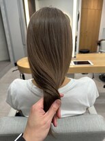 ルネ 北千住(Renee)&nbsp;くすみベージュ_オリーブベージュ_タイトストレート