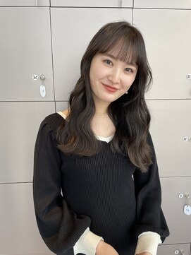 イマイ ケイアウラ(imaii k-aura) 韓国レイヤー/ゆるふわロング/透明感ブラウン/ブリーチなし