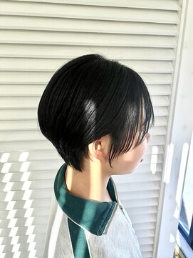 ビーエリアイング(BE AREA +ing) まるみショート