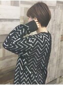 ショートボブ
