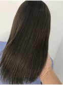 ハイライトカラーミルクティーベージュレイヤーカット