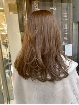 ルッソ チアロ(Lusso chiaro)&nbsp;透明感ナチュラルベージュ/ゆる巻き/30代40代50代