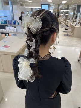 ケンジ 平塚ラスカ店(KENJE) アレンジ指名No1【ツインポニー】渡辺さとみ