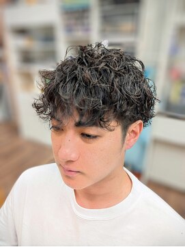 トリイ(TORII) 波巻きパーマ・マッシュショート