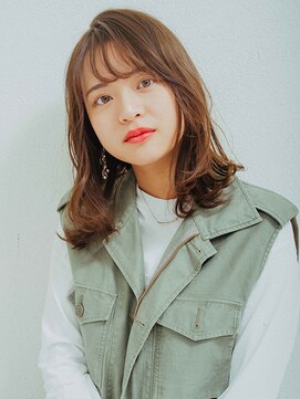 スタリー(Starry) フェミニンレイヤーミディ/20代/30代/40代/ハレマチ通り