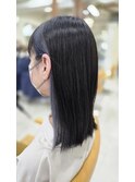 ワンレンカット×インナーカラー
