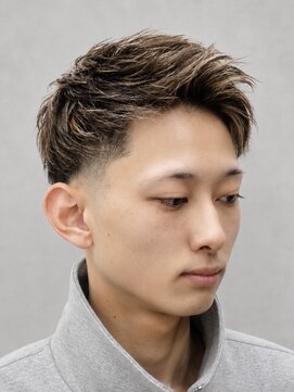 スター(STAR) ナチュラルショート×ハイライト|爽やかヘア