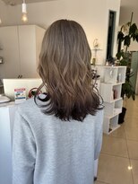ミント(minto)&nbsp;グラデーションエンドカラーブリーチなしカラートレンド髪質改善