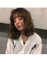 イルフレール(ill frere)&nbsp;ミディアム　オリーブ系　ウェーブ　ぱっつん　中津　梅田