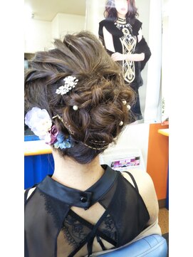 ベリーベリー 美容室(very very) 【very－very美容室】アレンジアップ