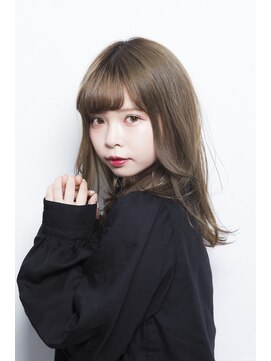 ミエル ヘア 新宿(miel hair) 〈mielhair新宿〉イルミナカラー　透明感ゆるふわスタイル