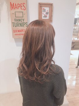 レム 山形2号店(REM) ミディアムレイヤーカット/大人ブラウン