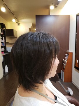 ヘアメイク ビス(Hair Make Bis.) ウルフスタイル