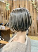 ハイライト×ショートボブ