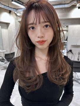 サイン 渋谷(SIGN) ザクザクレイヤーカット巻き方簡単ミディアムロング韓国表参道