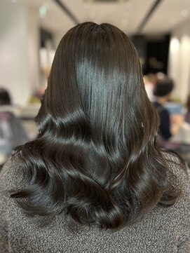 ステア ケース(stair case) 艶髪ダークアッシュブラウン髪質改善トリートメント