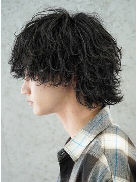 レタッチ バイ フィフス 天神大名(RETOUCH by fifth) 福岡天神ゆるめシャドウパーマメンズマッシュウルフカット緩め