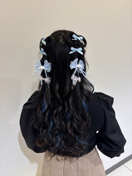 アイディー ヘアメイク(iDhair&make) ハーフツインハートヘア