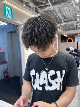 ルースト 渋谷店(ROOST) ショートパイルツイスト