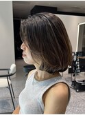前上がりボブ