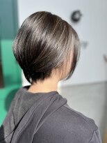 ビオトープアトラ(Bio-Top atora)&nbsp;ショートボブ/アンブレラカラー/アッシュベージュ