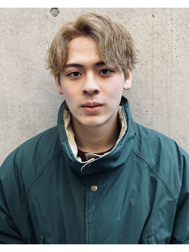 レジュアル(RESSUAL) センターパート ハイトーン スパイキーショート ストリート