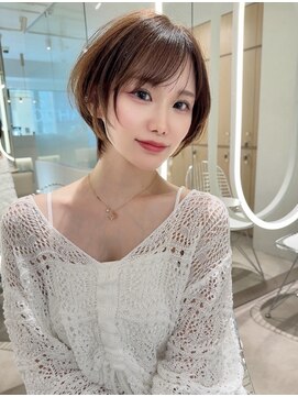 オモチャ 銀座(OMOCHA) 小顔見え丸みショート
