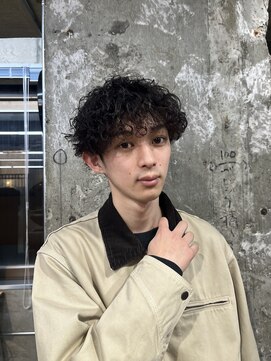 リラクオーレメンズ(LIRA CUORE men's) スパイラルパーマ