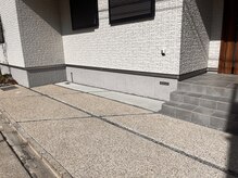 トモニ(tomoni.)の雰囲気（駐車場はこちらをお使いください）